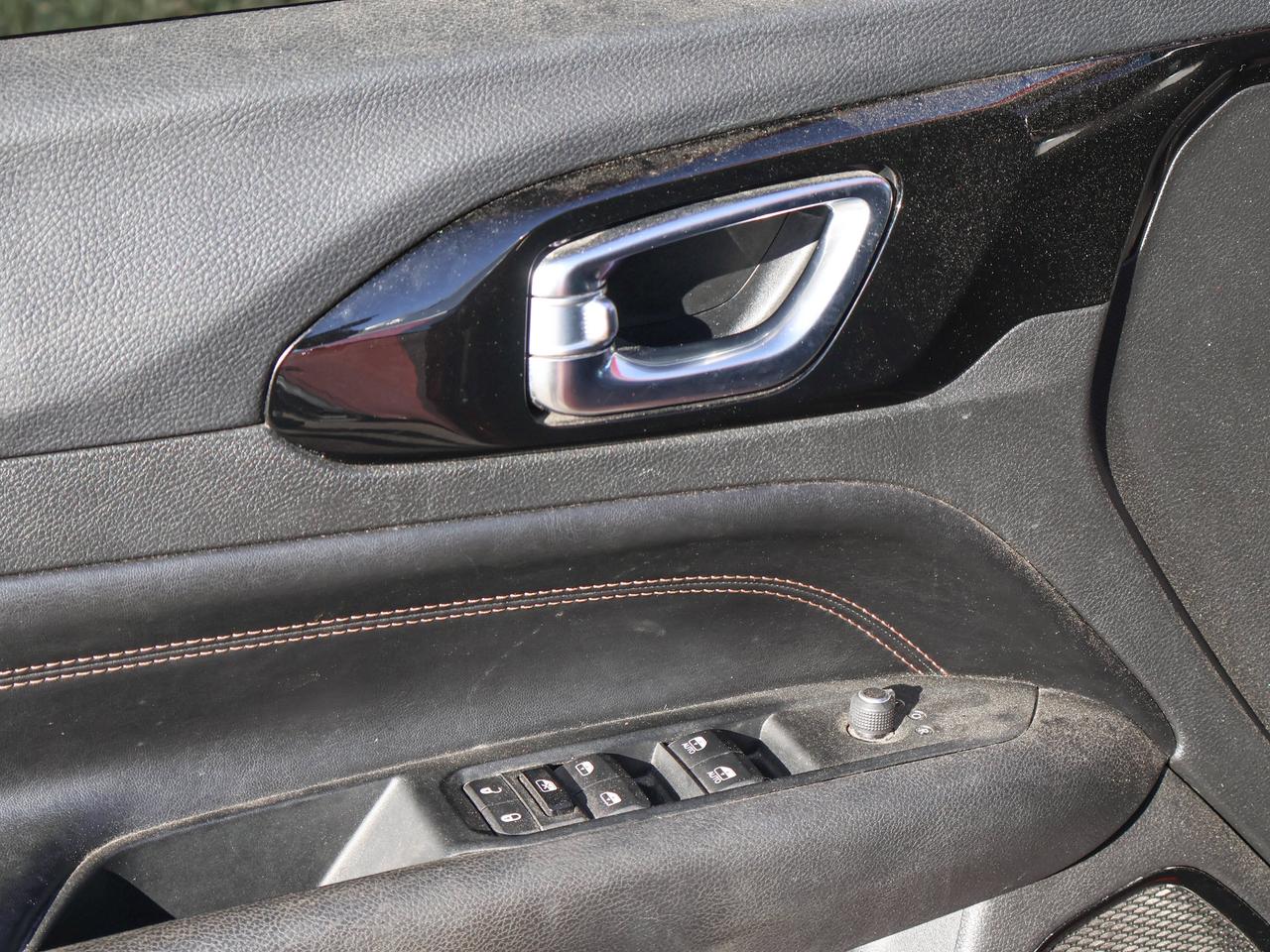 2022 Jeep Compass (RED) Edition Photo