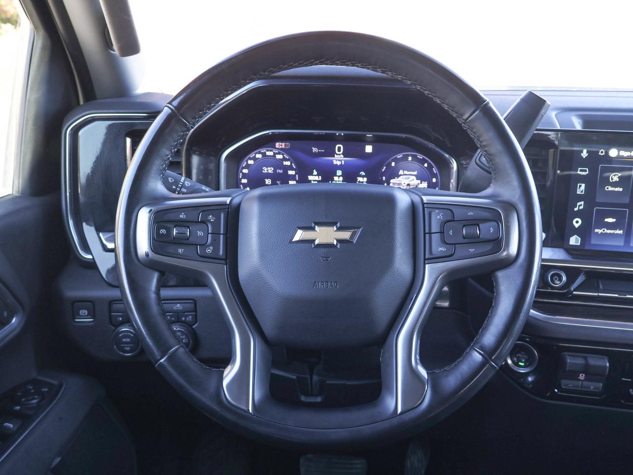2025 Chevrolet SILVERADO 2500HD LT Photo