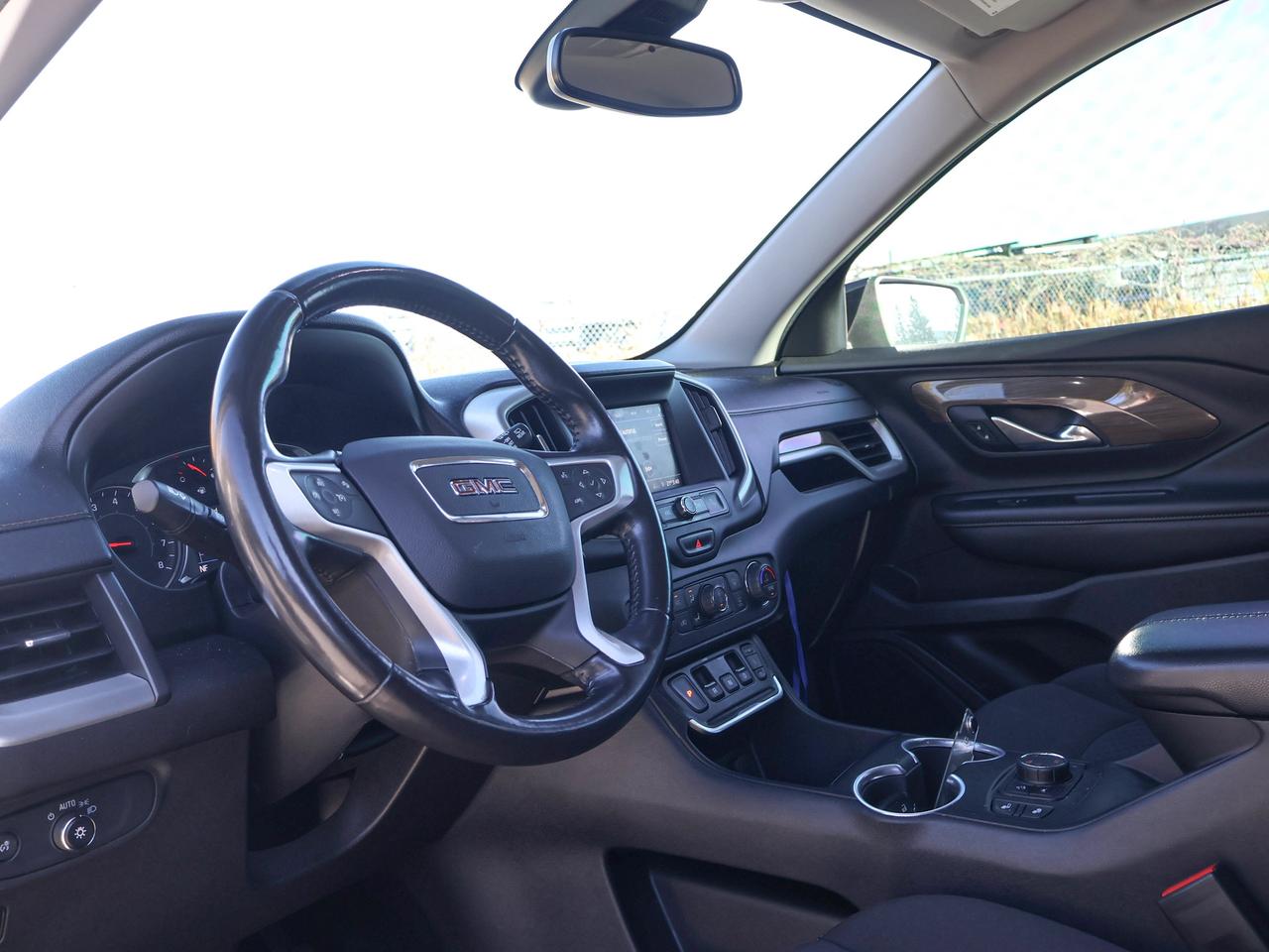2020 GMC Terrain SLE Photo