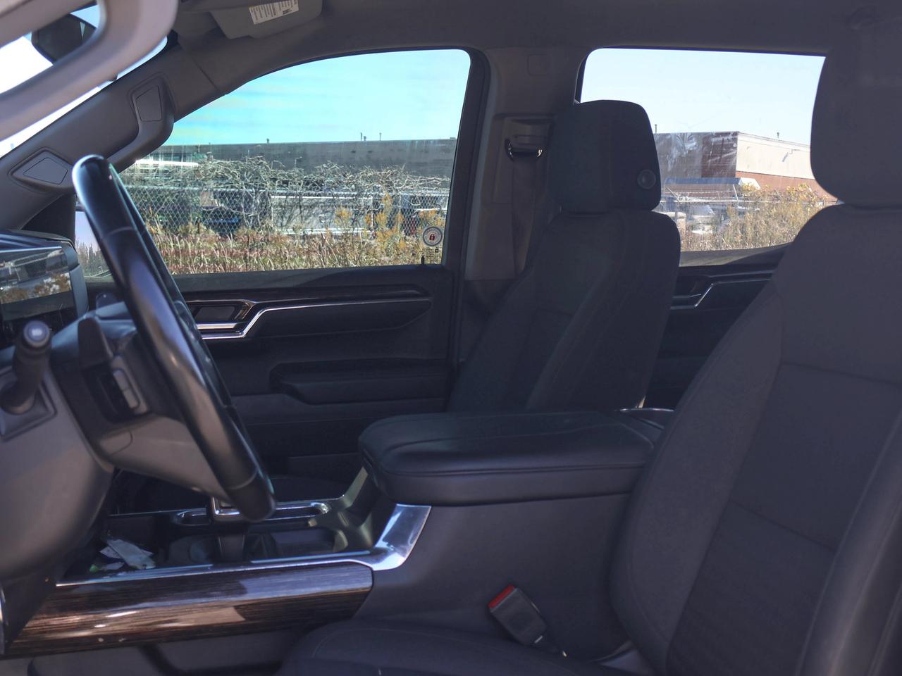 2024 GMC Sierra 1500 ELEVATION Photo