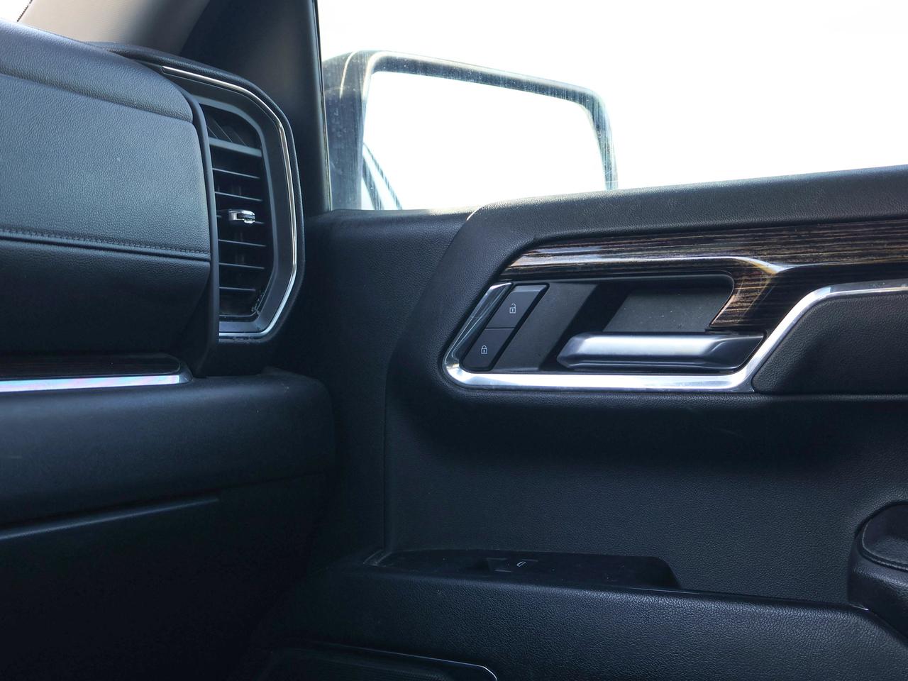 2024 GMC Sierra 1500 ELEVATION Photo