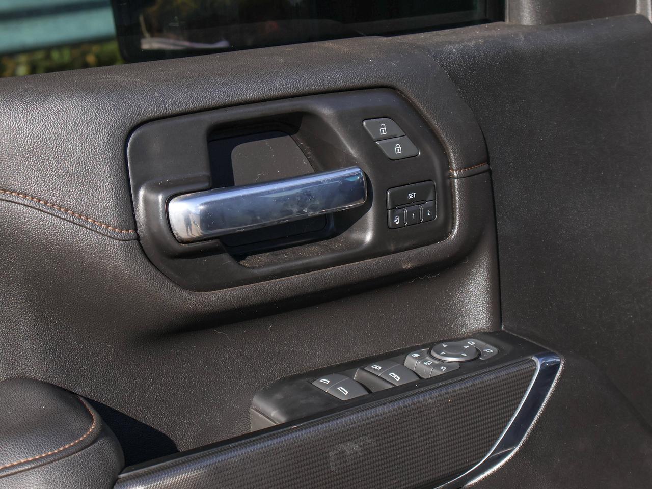 2022 GMC SIERRA 2500HD AT4 Photo
