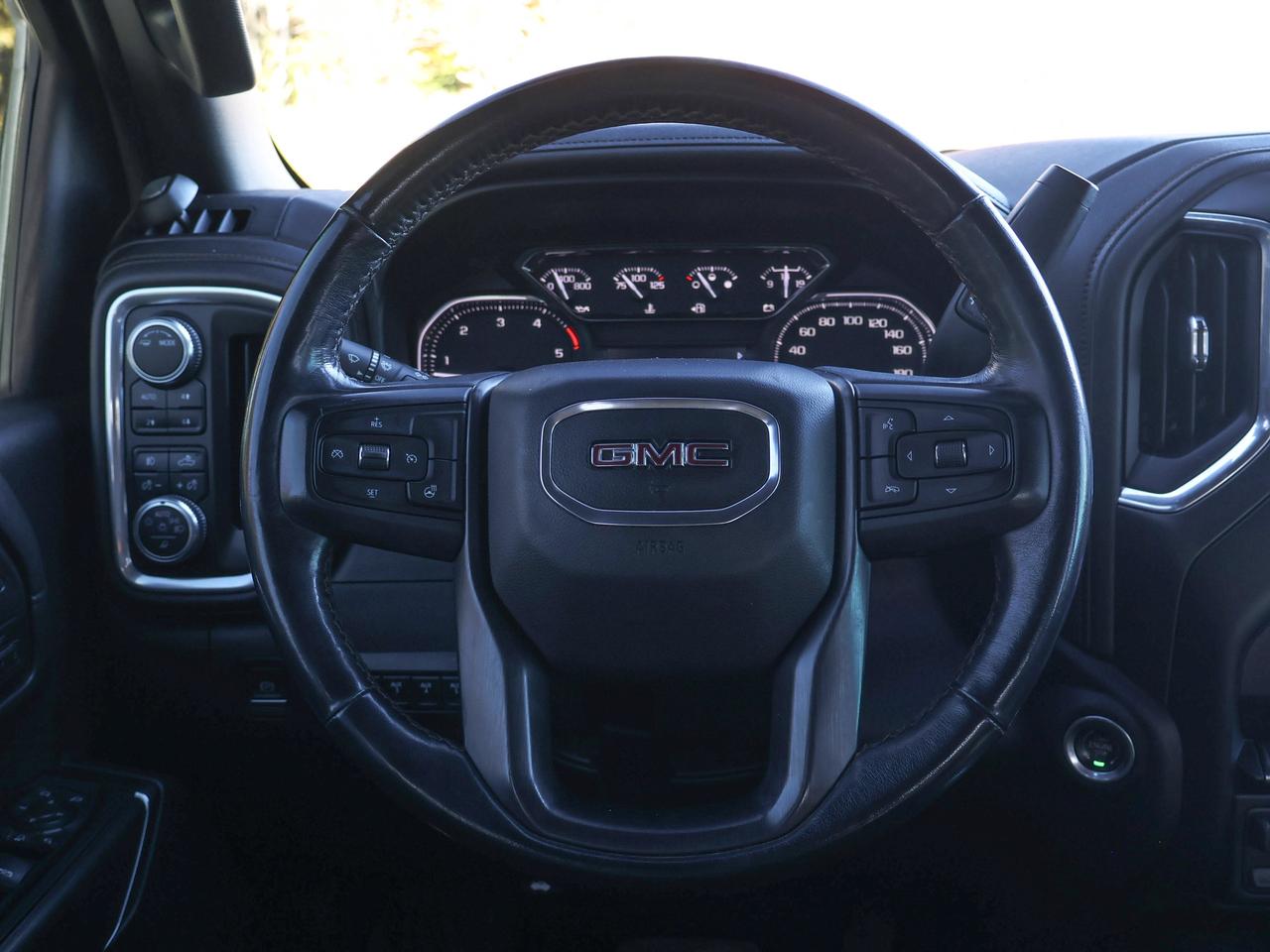 2022 GMC SIERRA 2500HD AT4 Photo