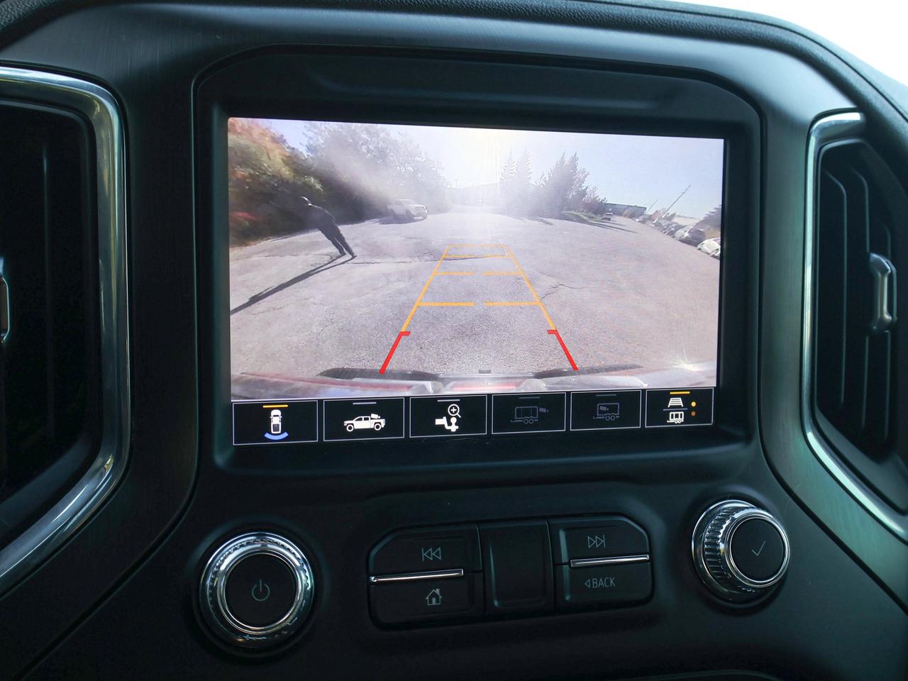 2022 GMC SIERRA 2500HD AT4 Photo