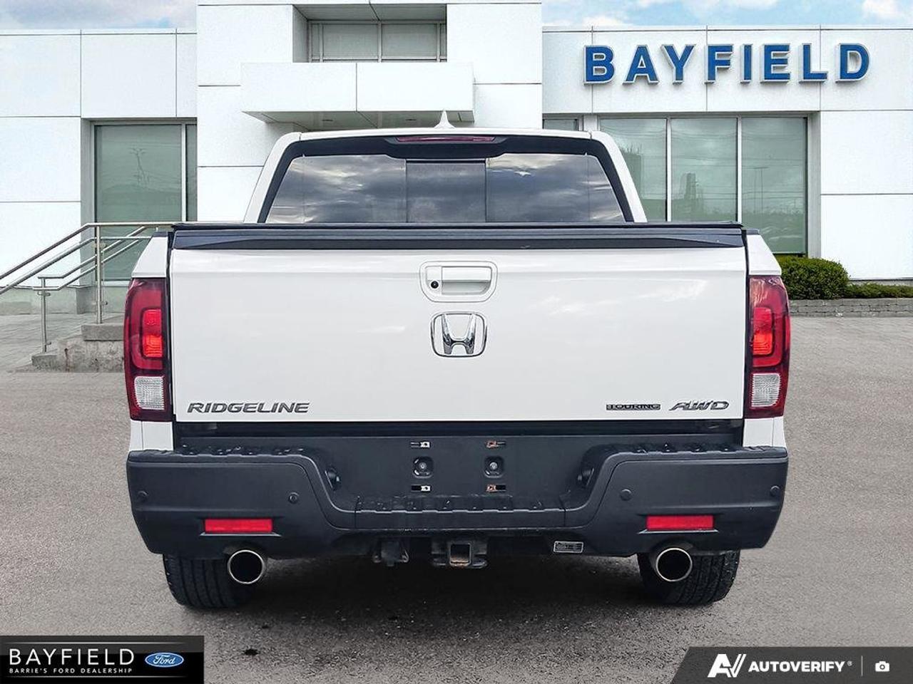 2023 Honda Ridgeline TOURING Photo4