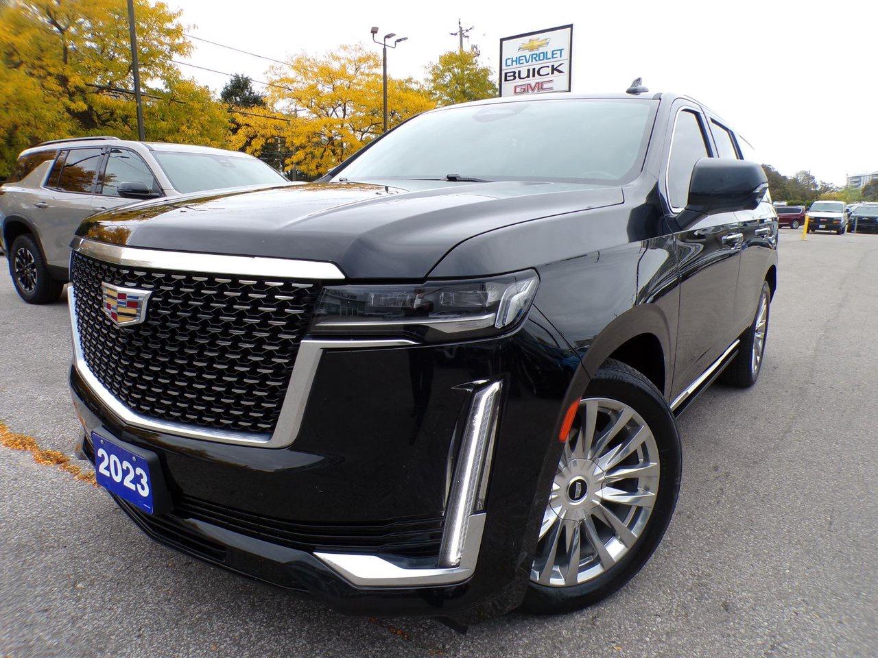 2023 Cadillac Escalade LUXURY Photo