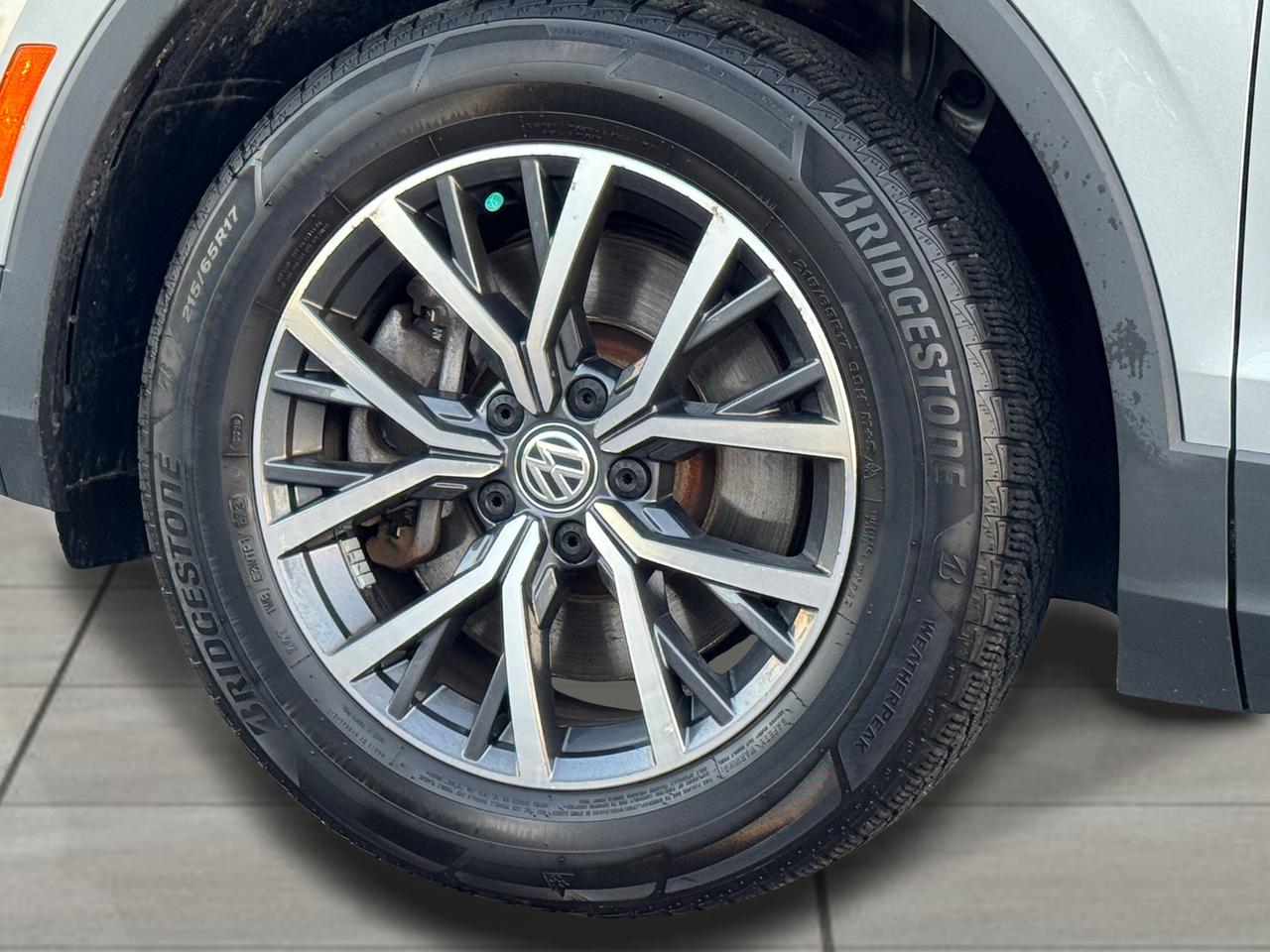 2019 Volkswagen Tiguan Comfortline 4MOTION+CLEAN CARFAX+PANO ROOF Photo