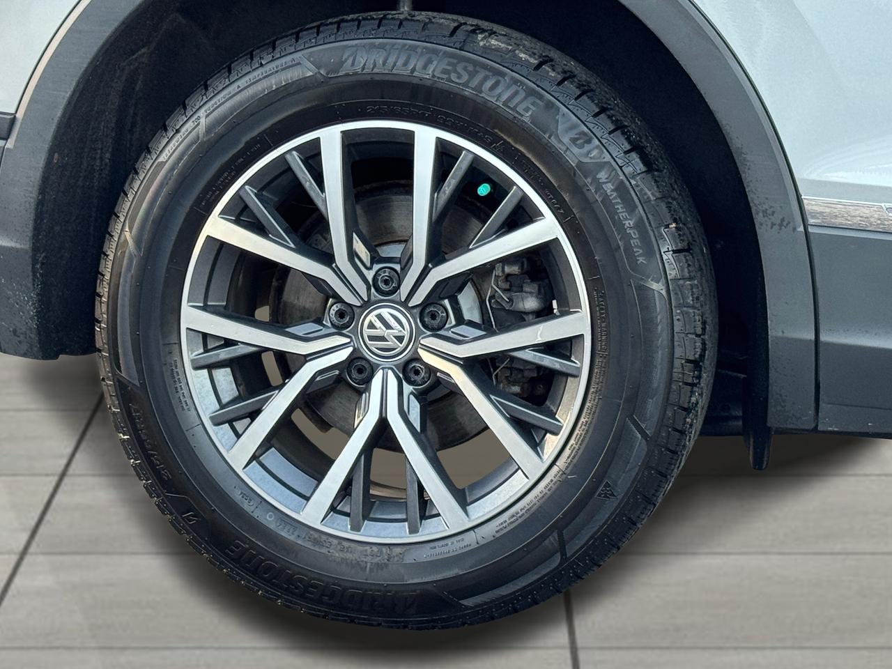 2019 Volkswagen Tiguan Comfortline 4MOTION+CLEAN CARFAX+PANO ROOF Photo
