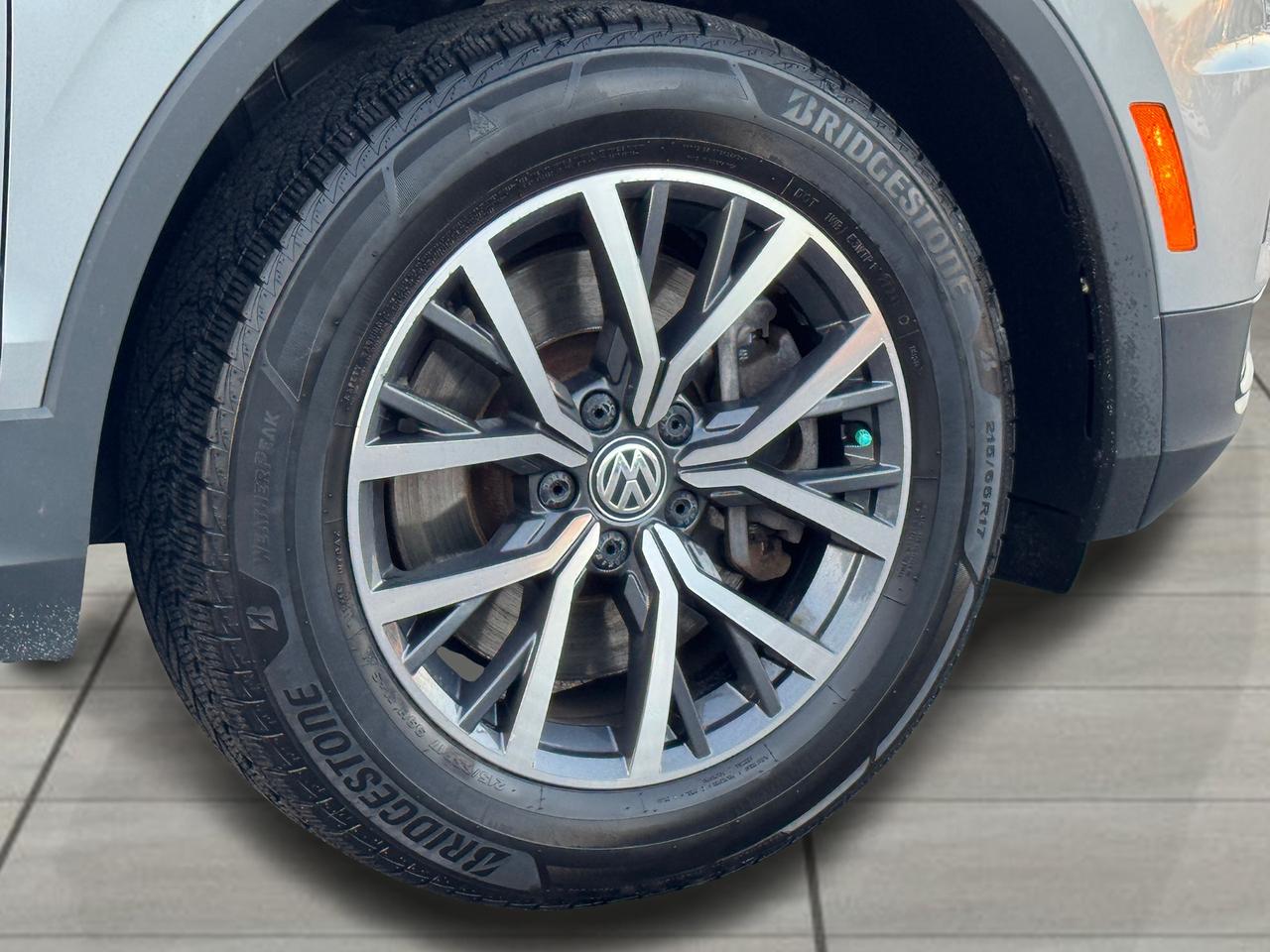 2019 Volkswagen Tiguan Comfortline 4MOTION+CLEAN CARFAX+PANO ROOF Photo