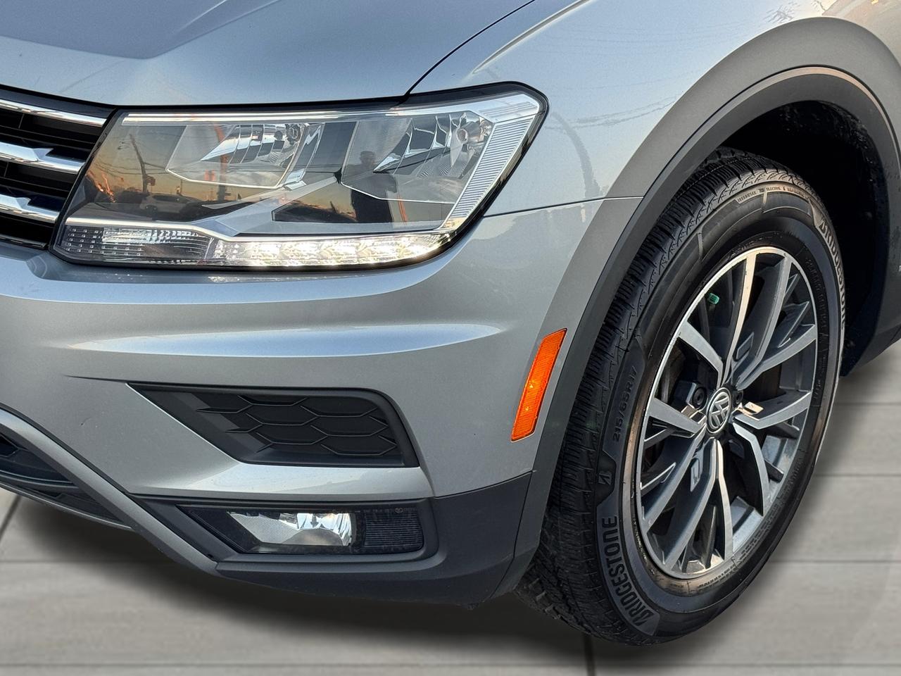 2019 Volkswagen Tiguan Comfortline 4MOTION+CLEAN CARFAX+PANO ROOF Photo