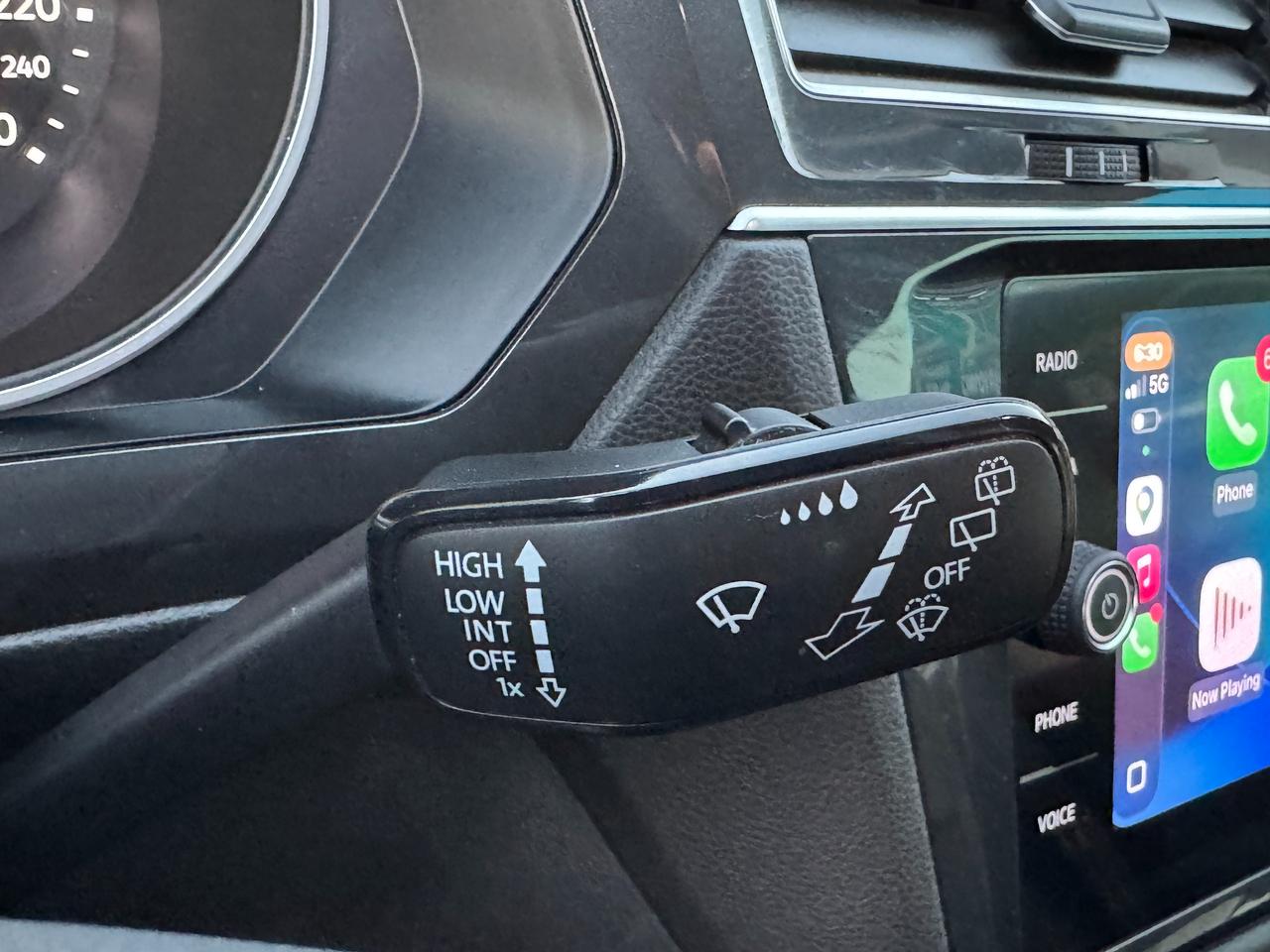 2019 Volkswagen Tiguan Comfortline 4MOTION+CLEAN CARFAX+PANO ROOF Photo