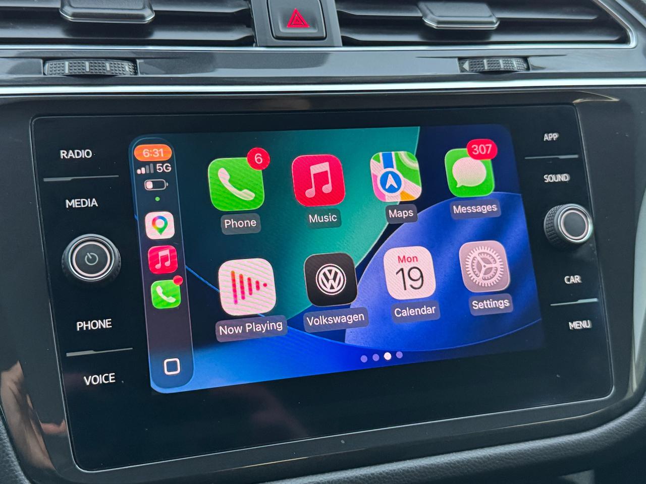 2019 Volkswagen Tiguan Comfortline 4MOTION+CLEAN CARFAX+PANO ROOF Photo