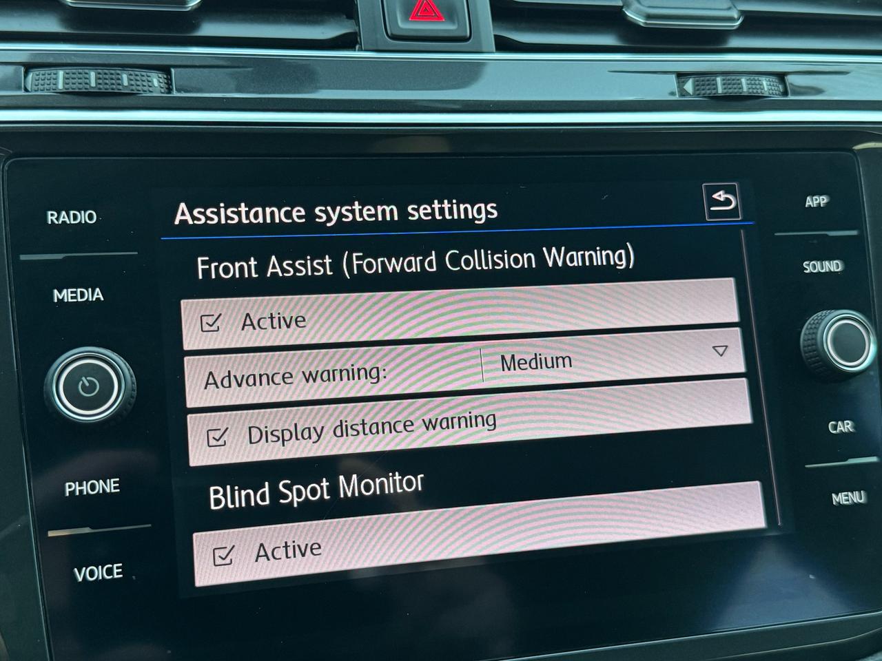2019 Volkswagen Tiguan Comfortline 4MOTION+CLEAN CARFAX+PANO ROOF Photo