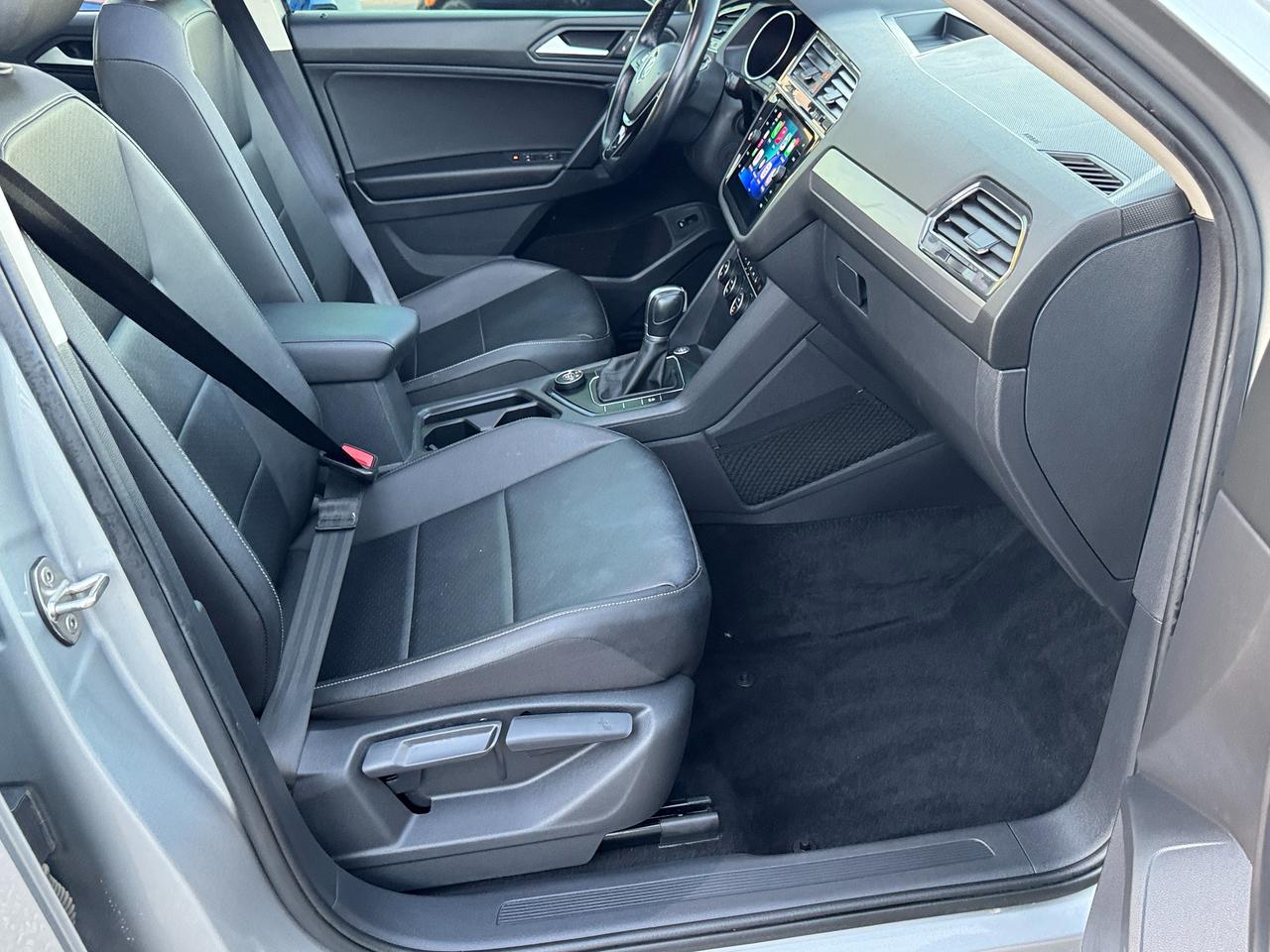 2019 Volkswagen Tiguan Comfortline 4MOTION+CLEAN CARFAX+PANO ROOF Photo