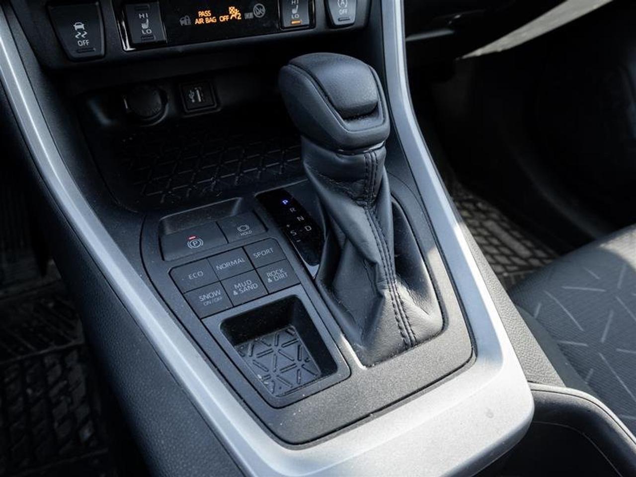 2025 Toyota RAV4 LE AWD Backup Cam | Heated Seats | Adaptive Cruise | LE Photo