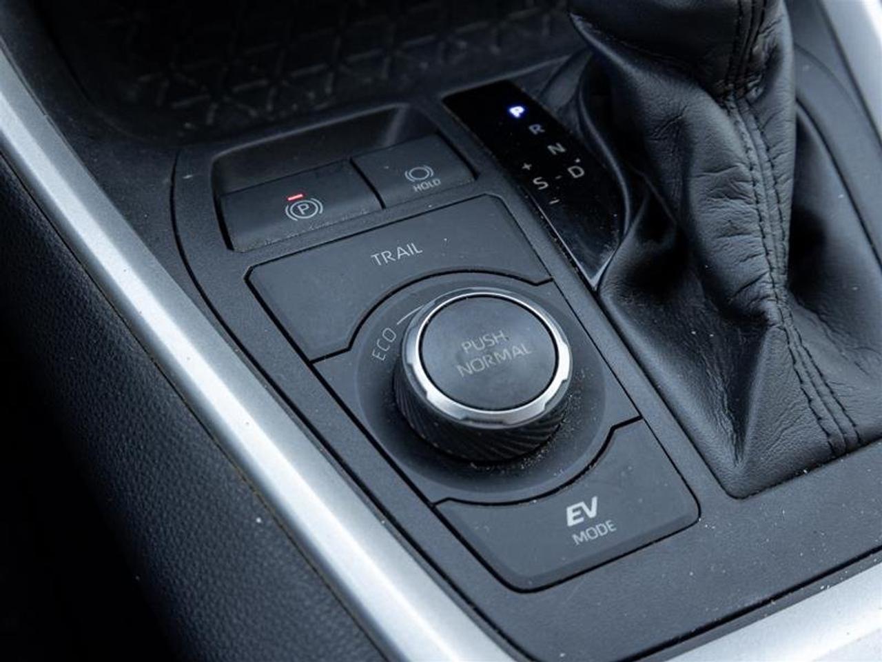 2022 Toyota RAV4 Hybrid LE AWD Backup Cam | Heated Seats | Adaptive Cruise | LE Photo