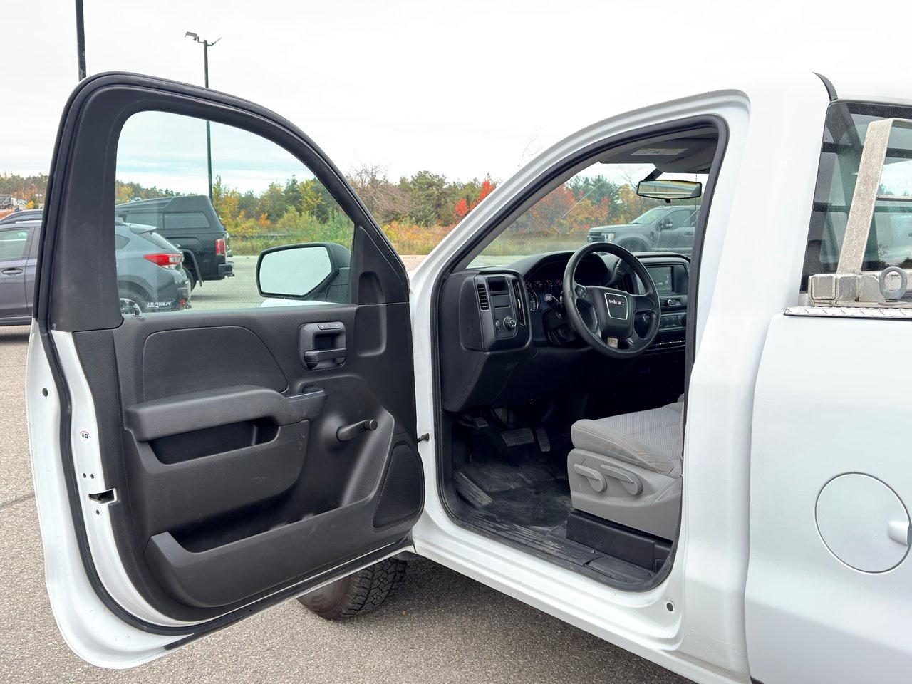 2018 GMC Sierra 1500 Base Photo