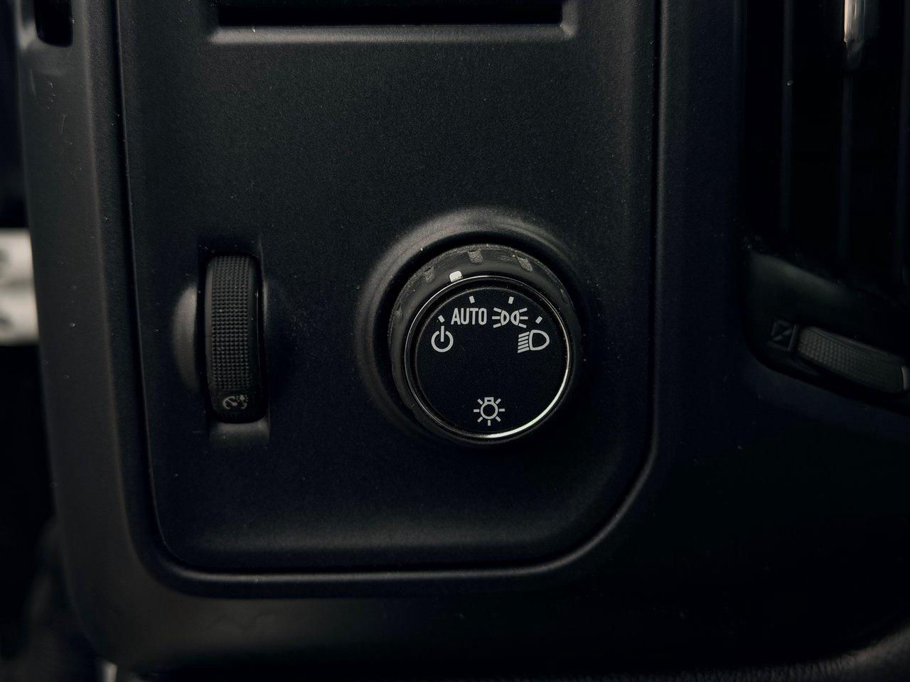 2018 GMC Sierra 1500 Base Photo