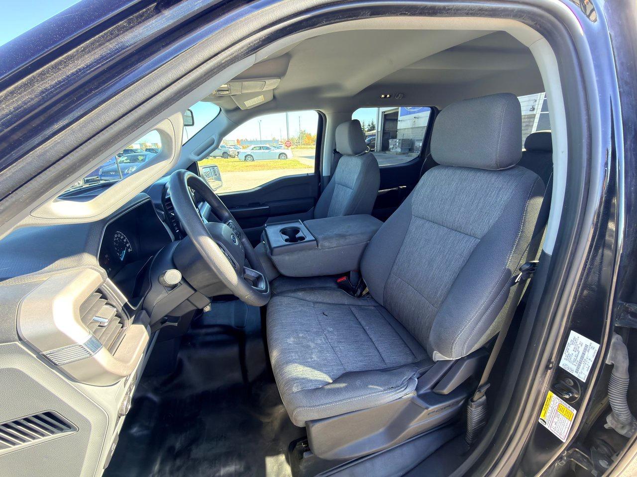 2022 Ford F-150 XL Photo