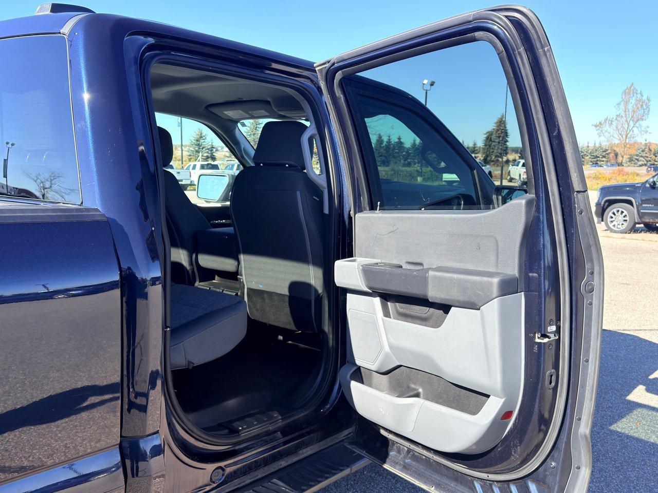 2022 Ford F-150 XL Photo