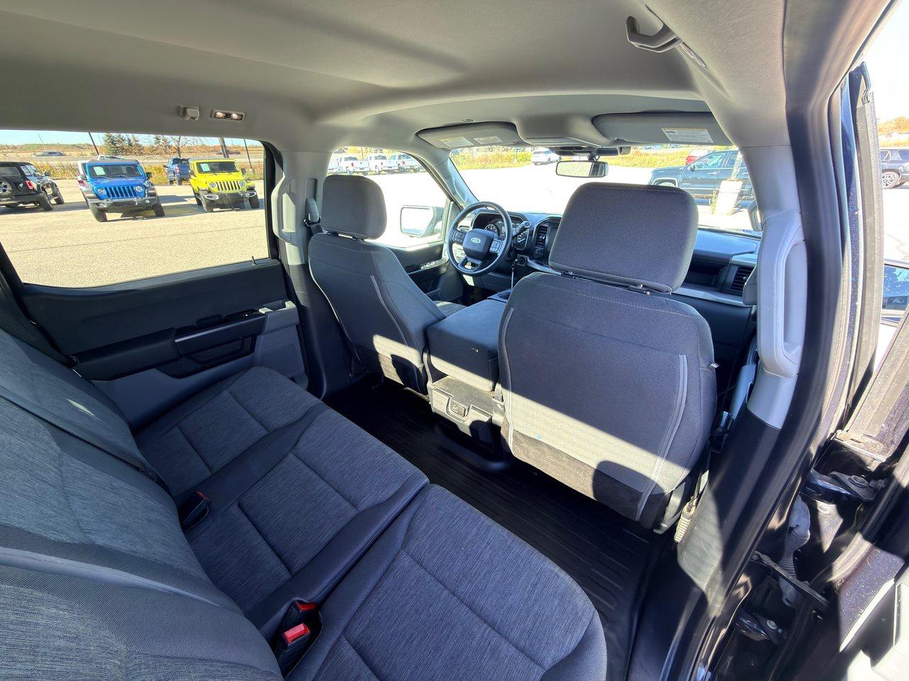 2022 Ford F-150 XL Photo