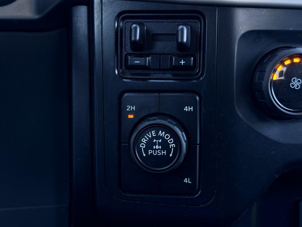 2022 Ford F-150 XL Photo