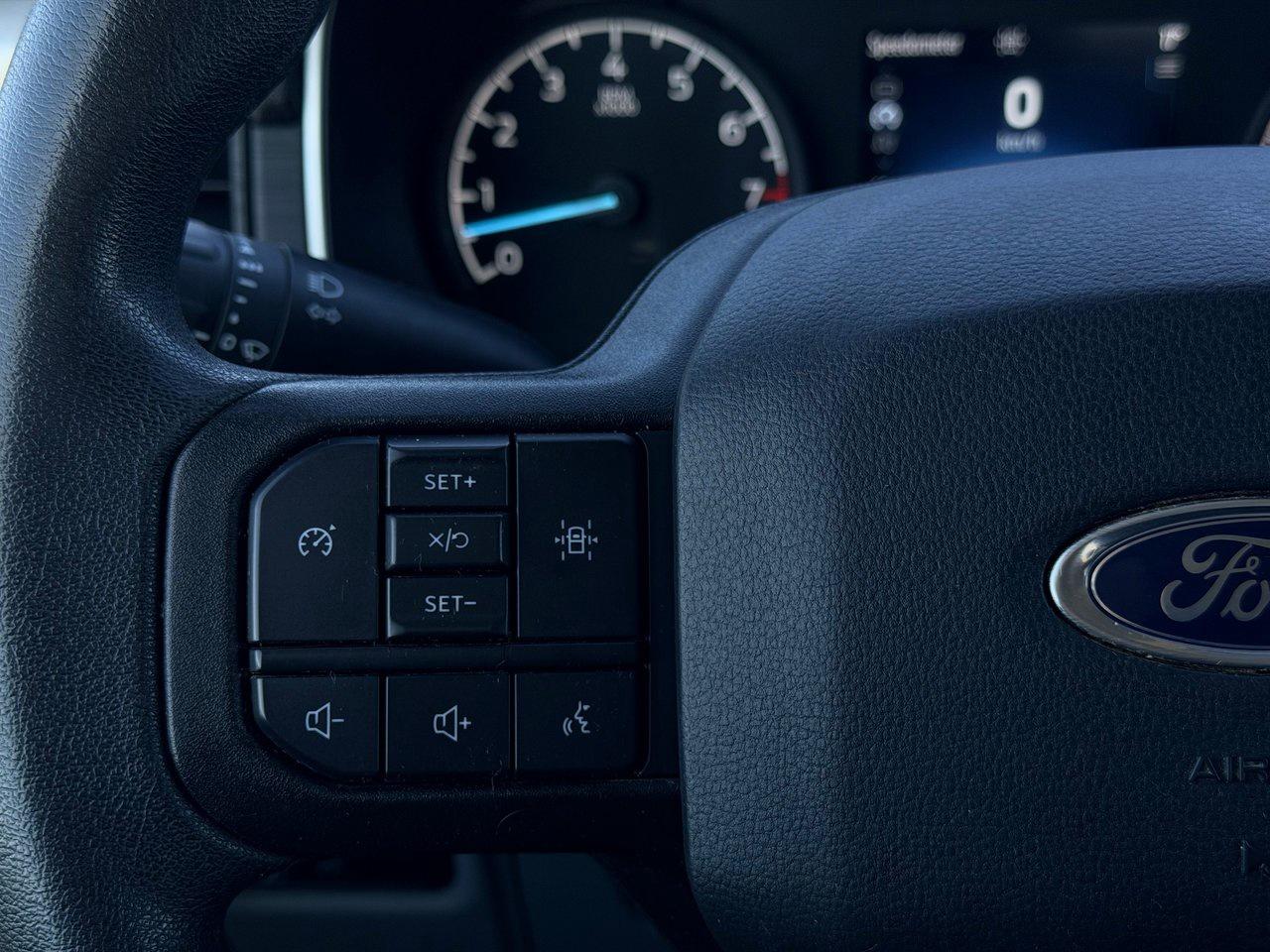 2022 Ford F-150 XL Photo