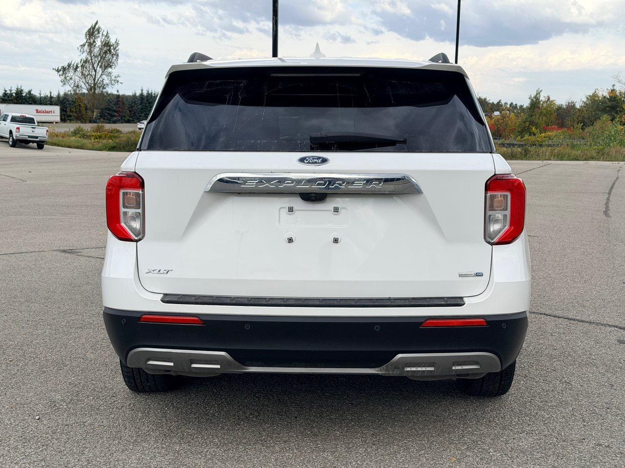 2020 Ford Explorer XLT Photo