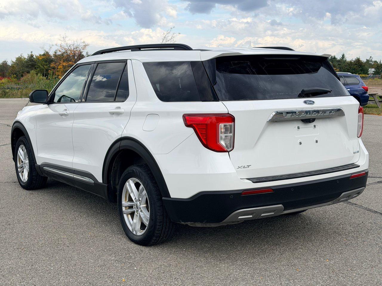 2020 Ford Explorer XLT Photo