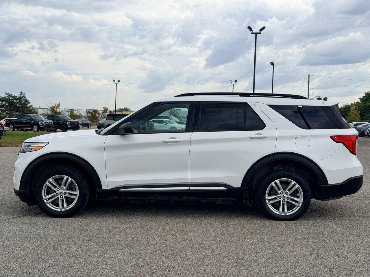 2020 Ford Explorer XLT Photo