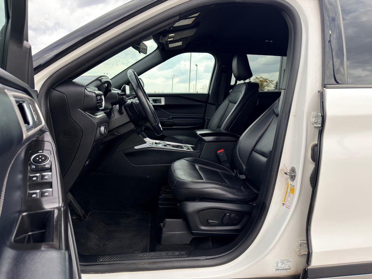 2020 Ford Explorer XLT Photo