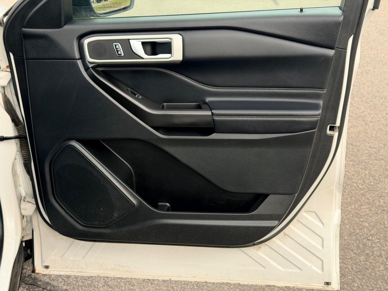 2020 Ford Explorer XLT Photo