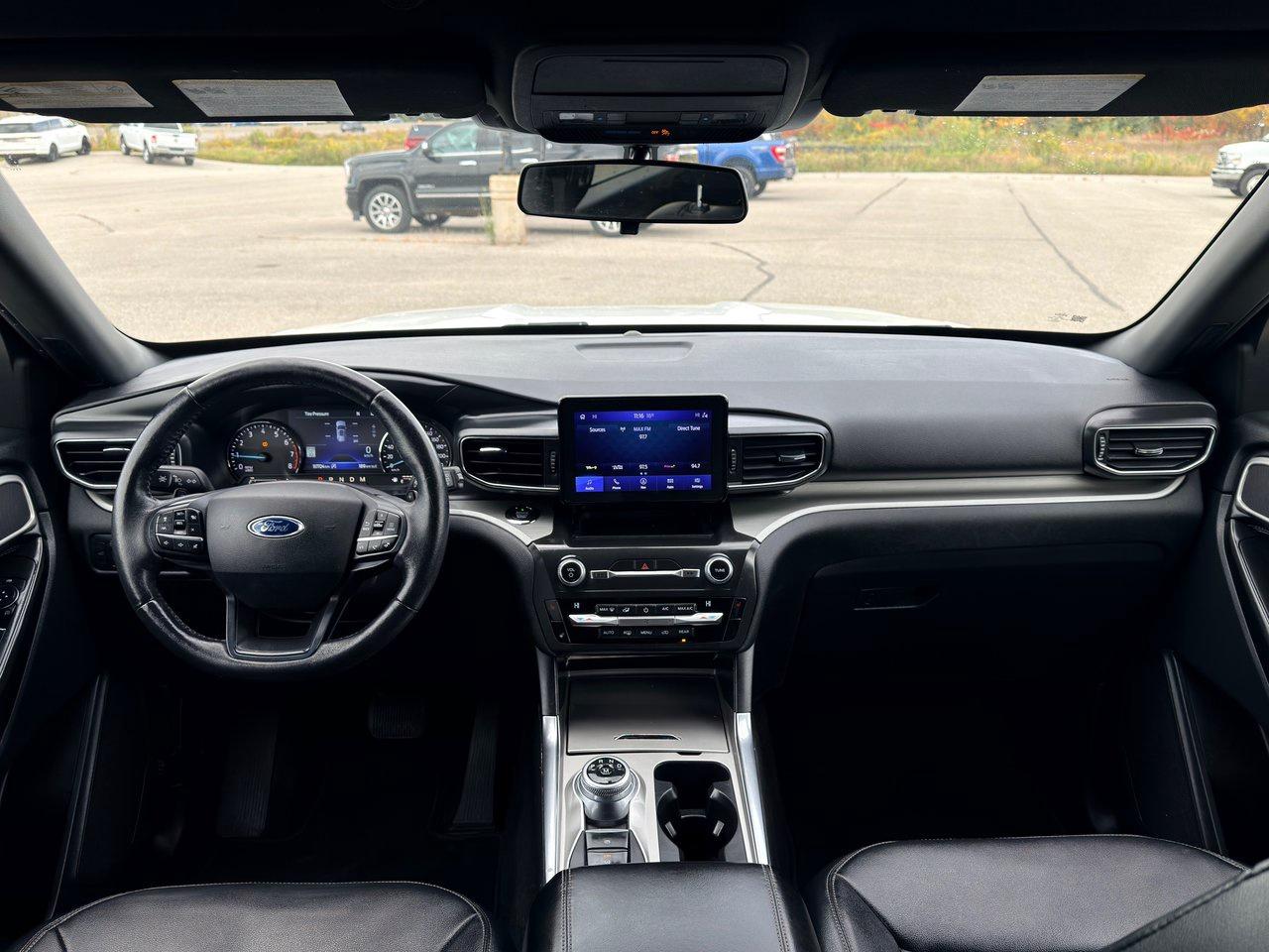 2020 Ford Explorer XLT Photo
