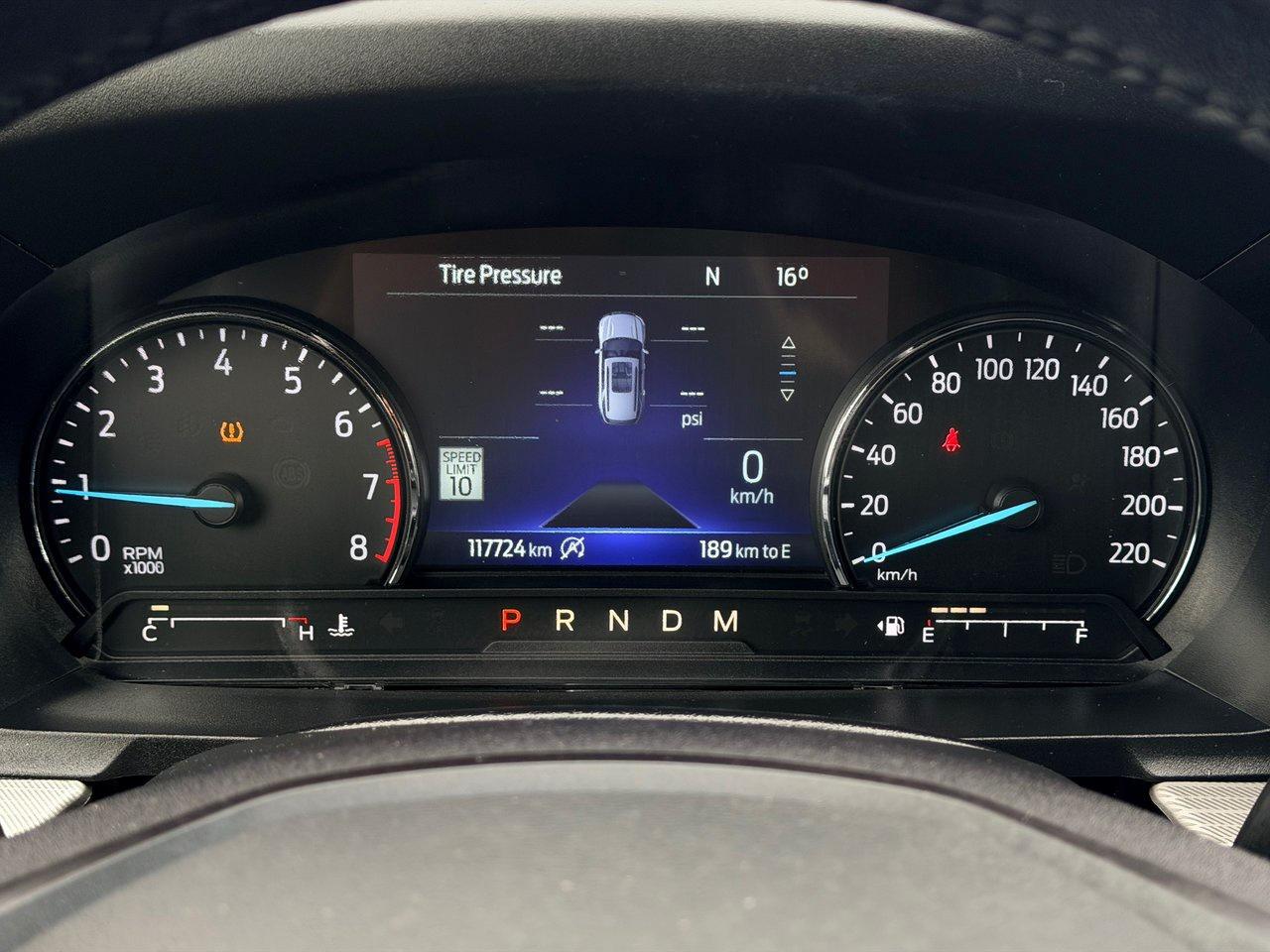 2020 Ford Explorer XLT Photo