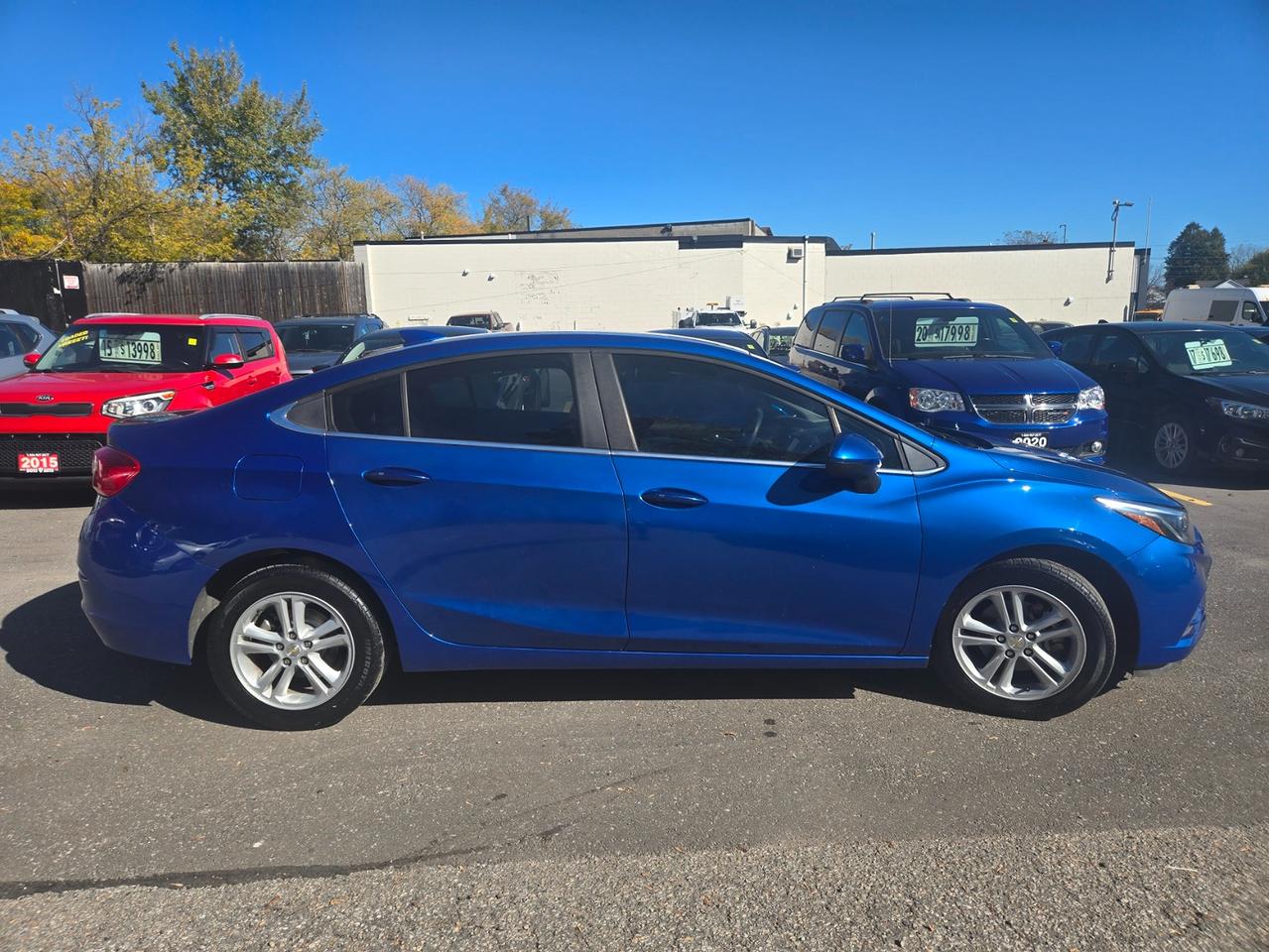 2016 Chevrolet Cruze 2LT Photo