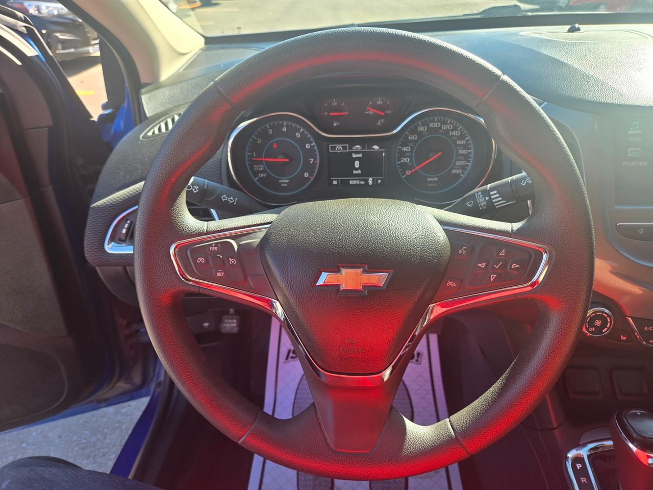 2016 Chevrolet Cruze 2LT Photo