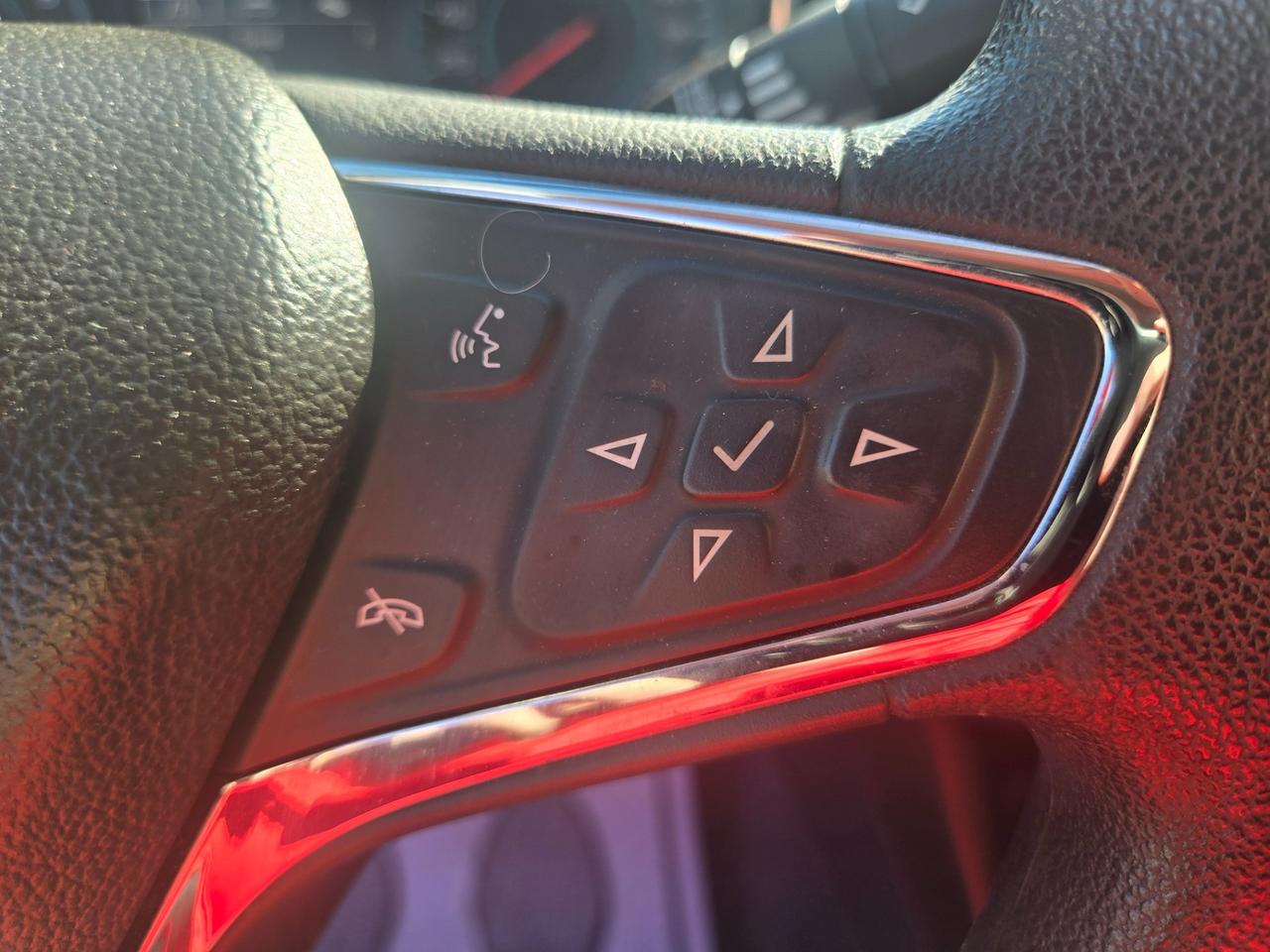 2016 Chevrolet Cruze 2LT Photo