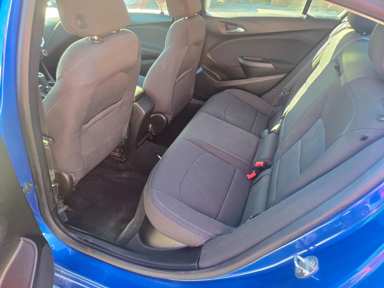 2016 Chevrolet Cruze 2LT Photo
