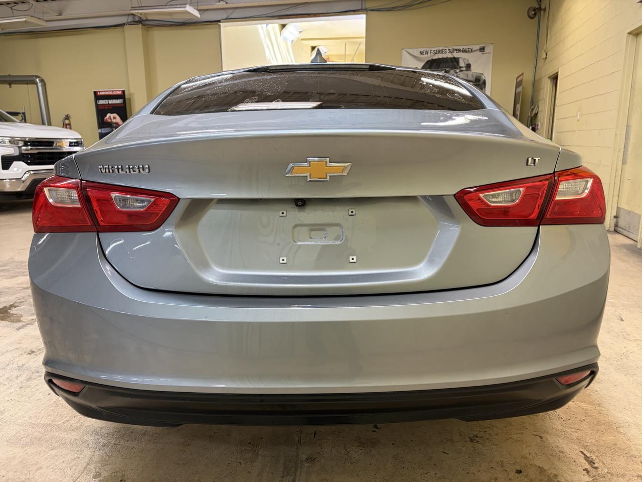 2023 Chevrolet Malibu LT Photo