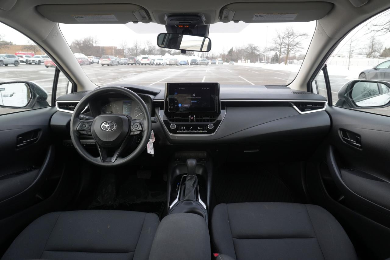 2024 Toyota Corolla LE Photo