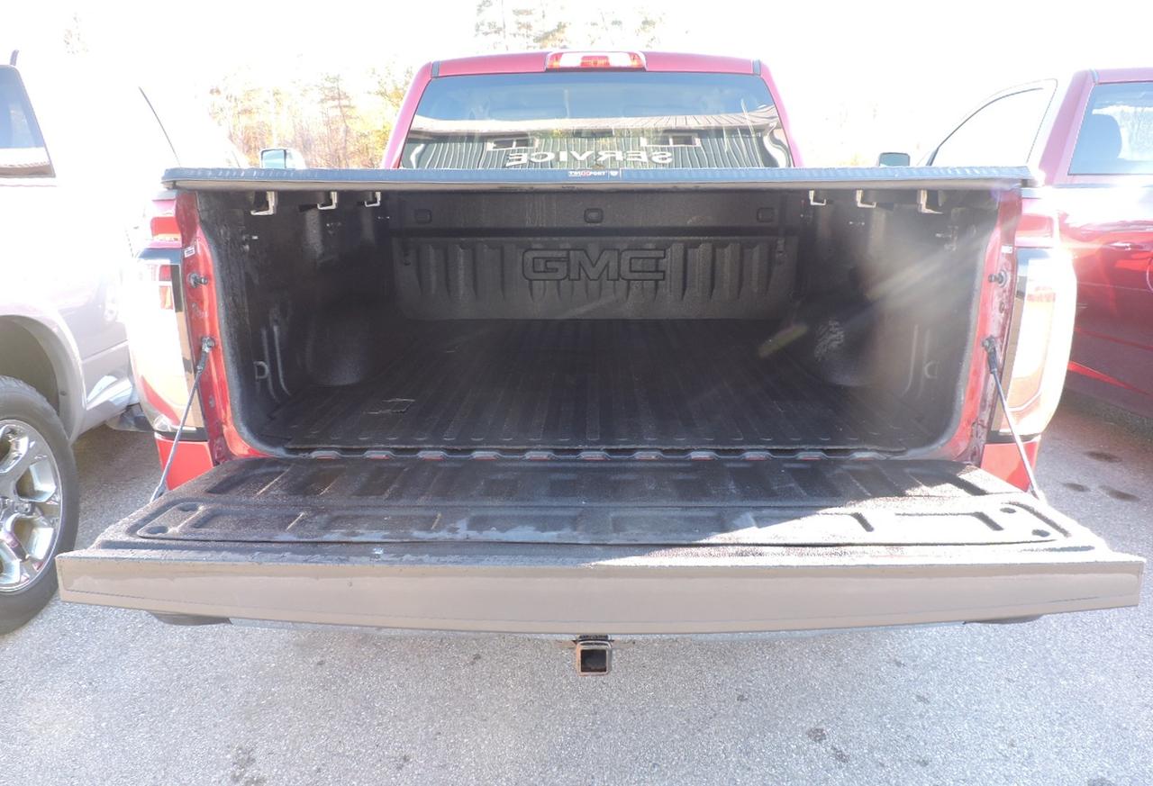 2018 GMC Sierra 1500 SLT 5.3L 4X4 Leather Rust Free Only 138000 KMS Photo