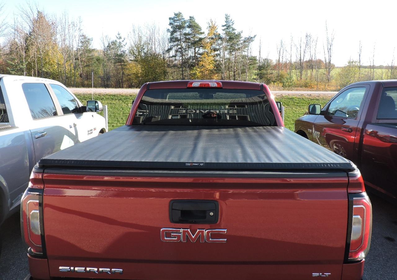 2018 GMC Sierra 1500 SLT 5.3L 4X4 Leather Rust Free Only 138000 KMS Photo