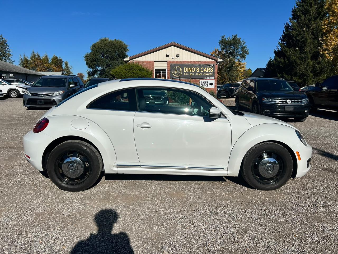 2015 Volkswagen Beetle 2dr Cpe 1.8 TSI Auto Comfortline CERTIFIED Photo