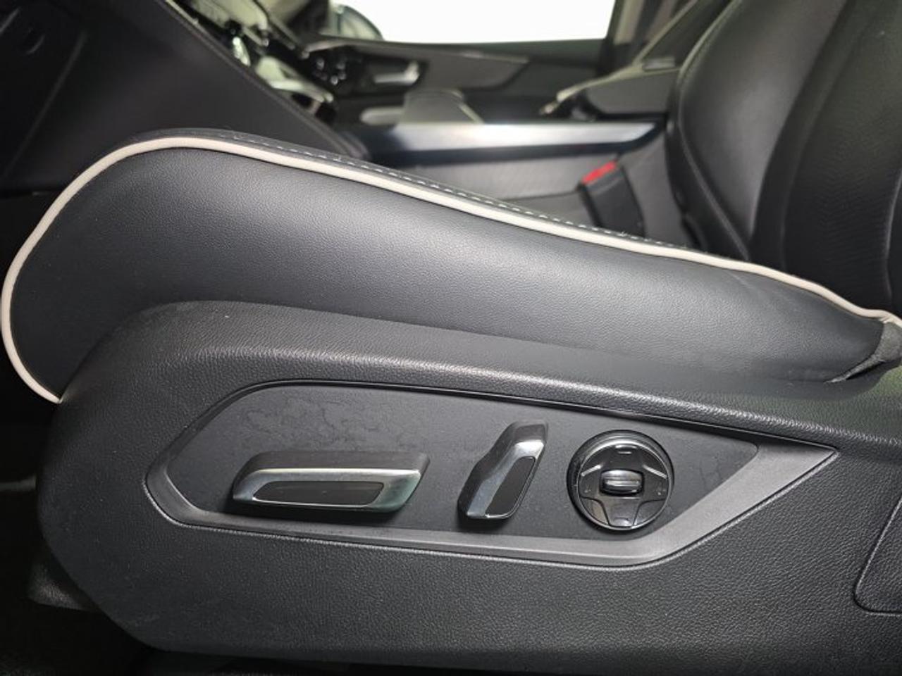 2024 Acura MDX ADVANCE Photo