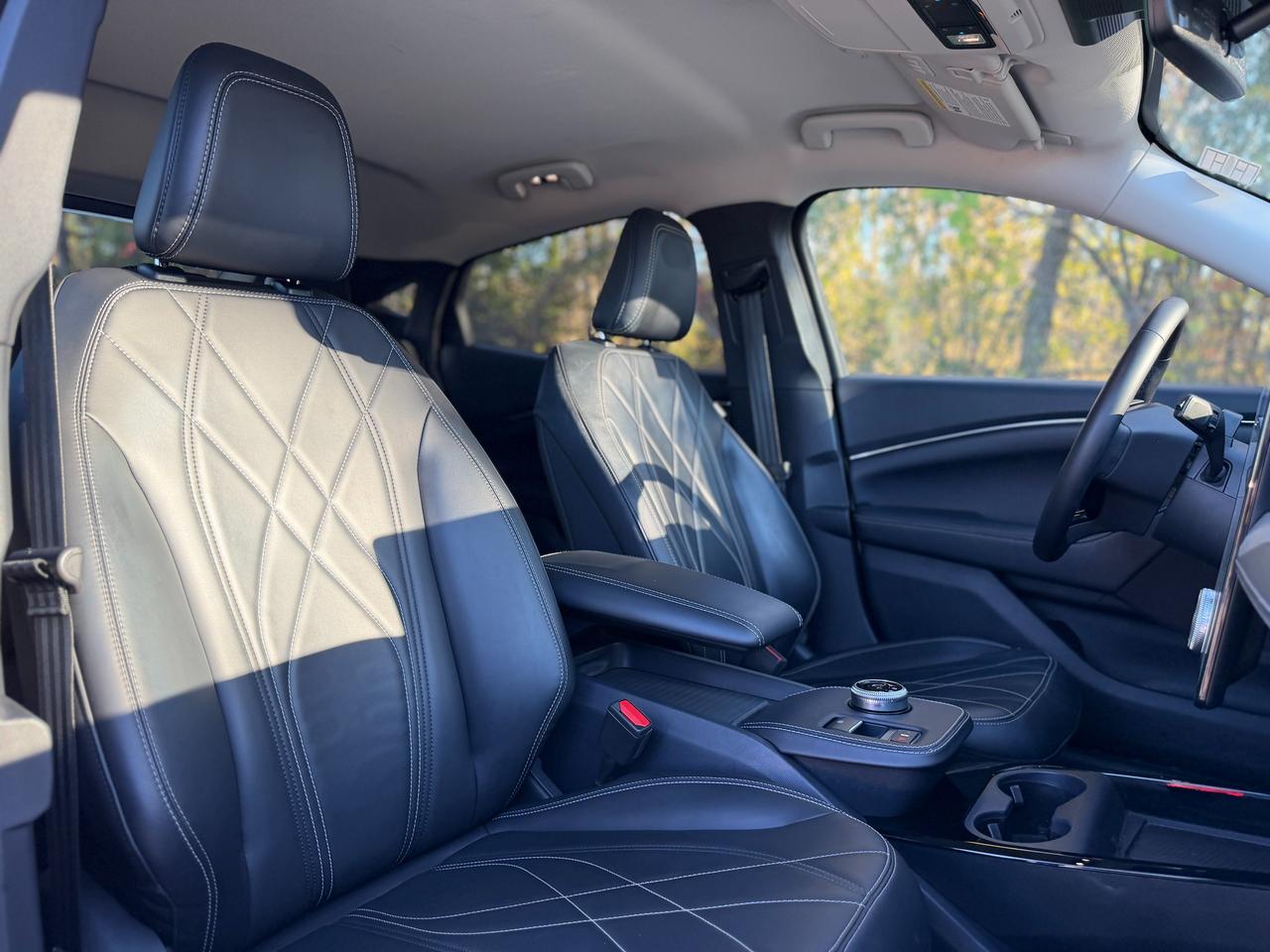 2022 Ford Mustang Mach-E Select AWD | Co-Pilot 360 | Clean Carfax Photo