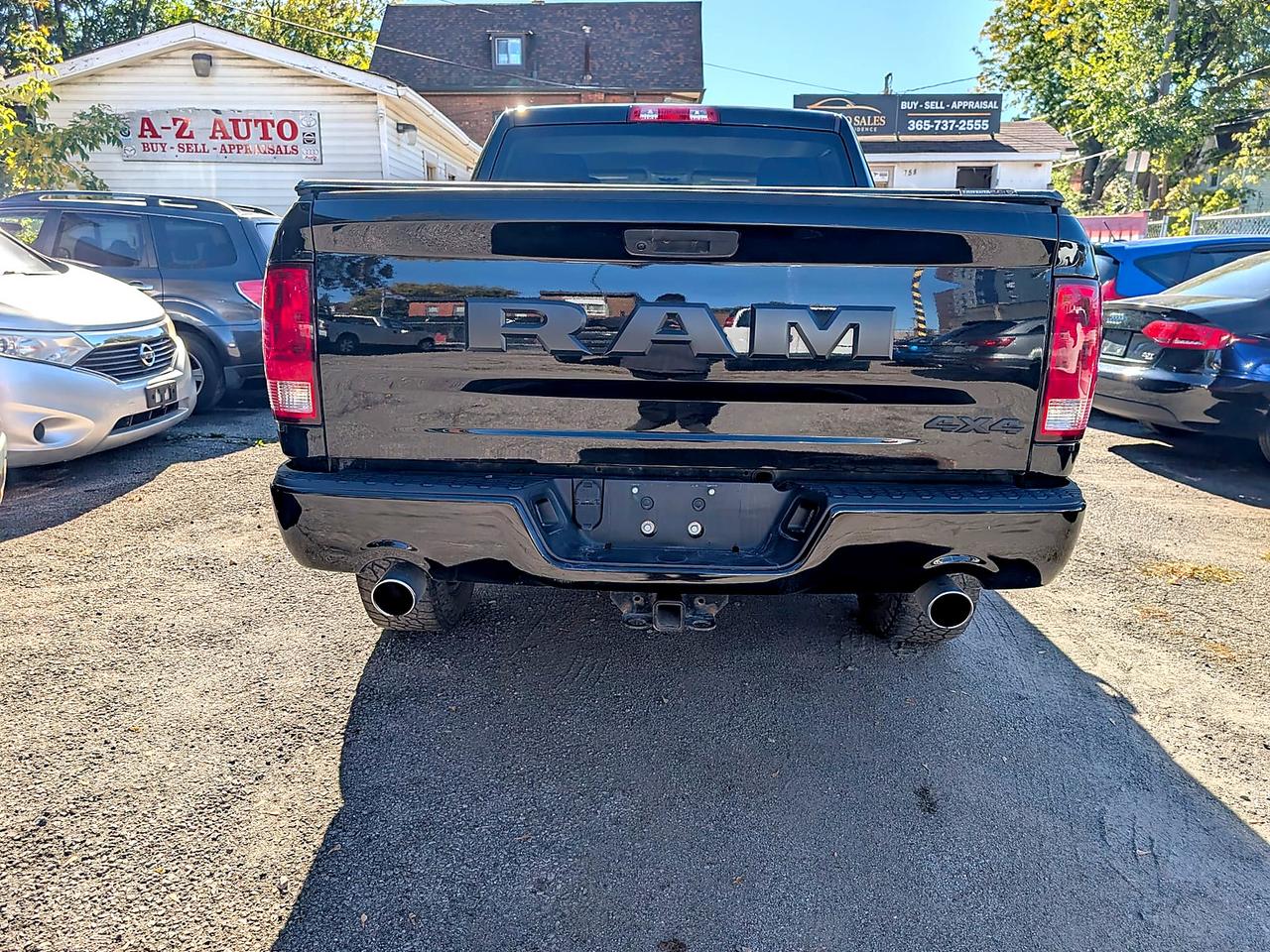 2020 RAM 1500 Classic EXPRESS 4X4 CREW CAB 5'7" BOX Photo4