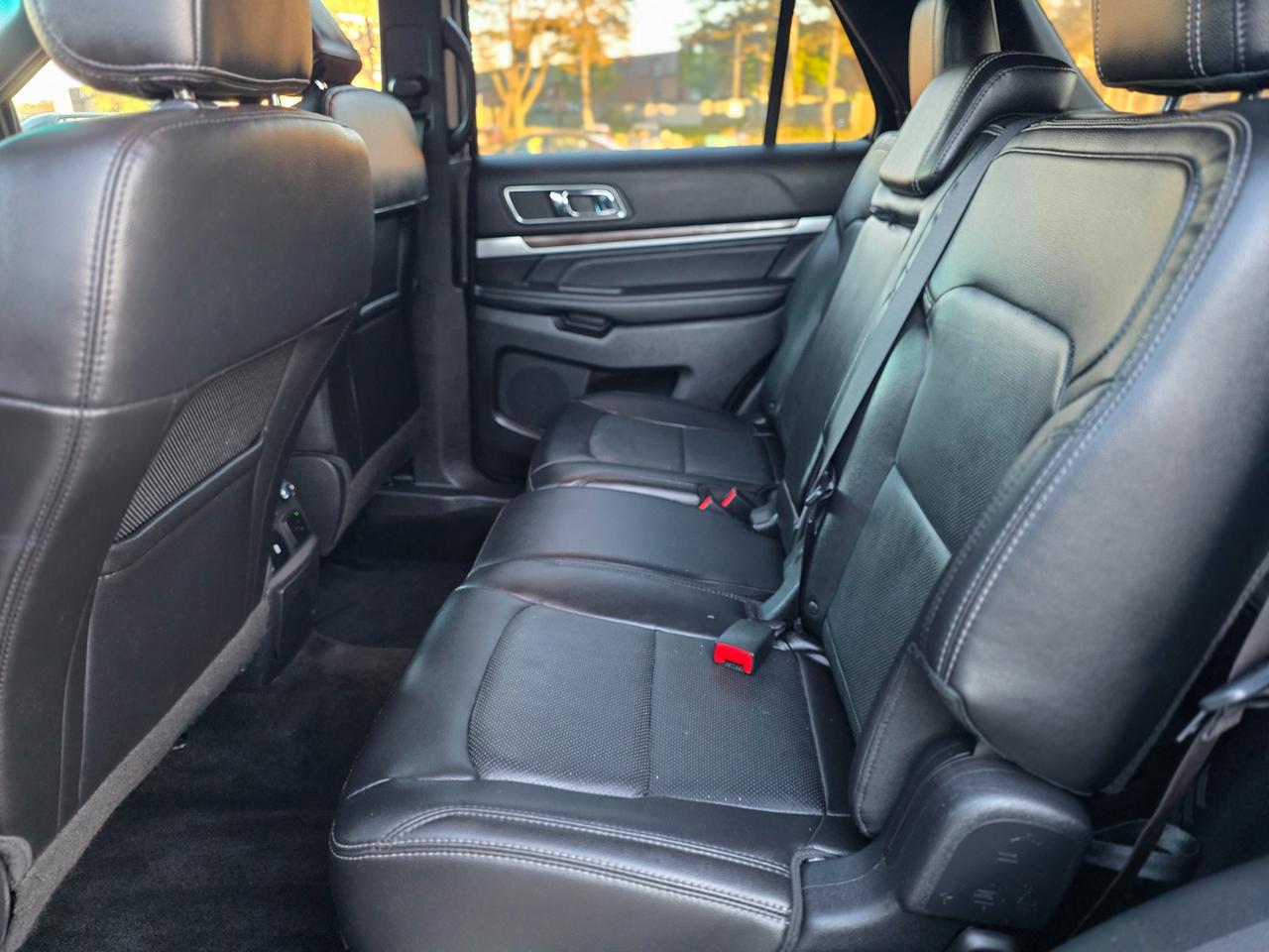 2017 Ford Explorer LIMITED Photo