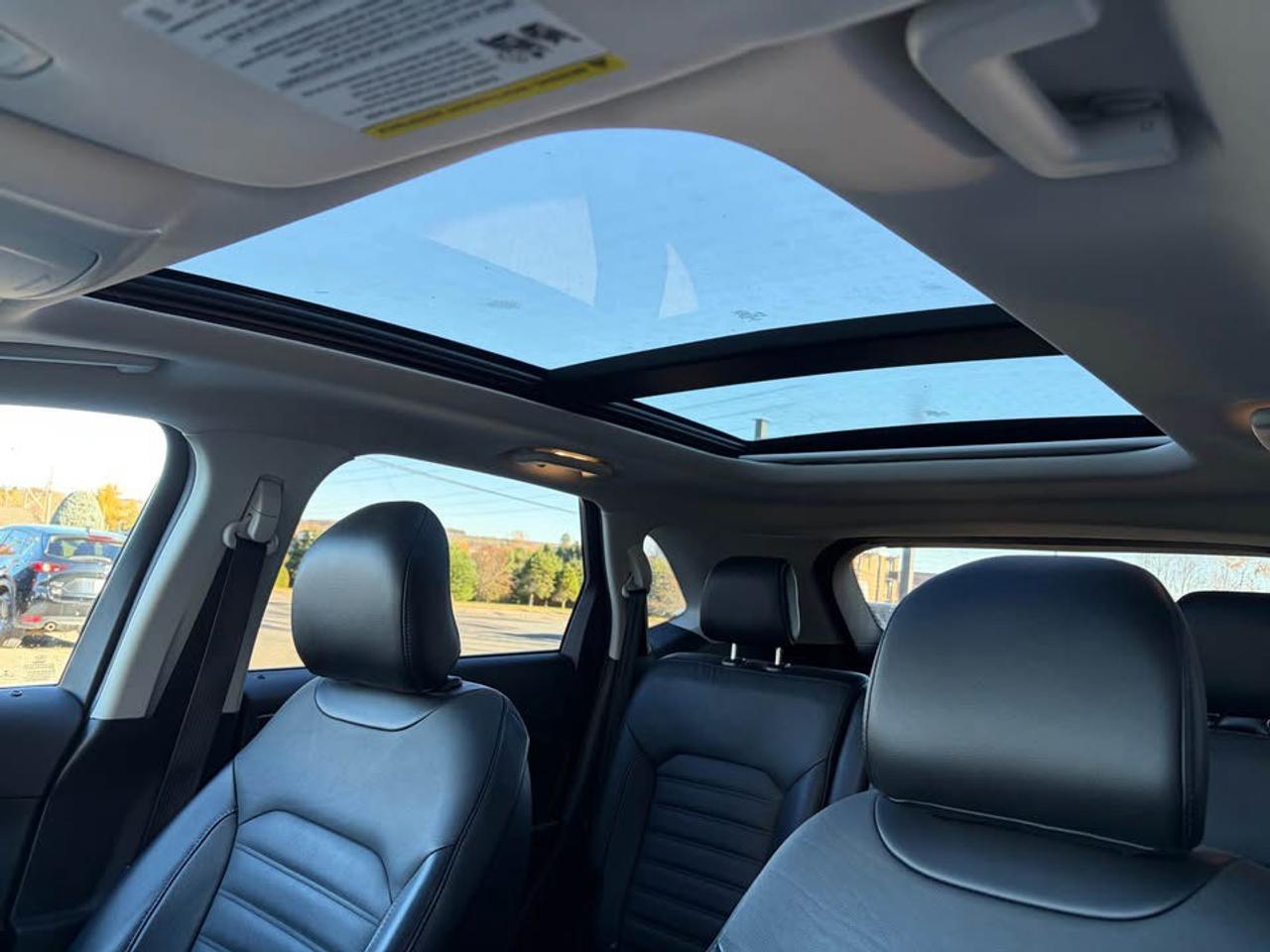 2018 Ford Edge SEL AWD - Photo #9