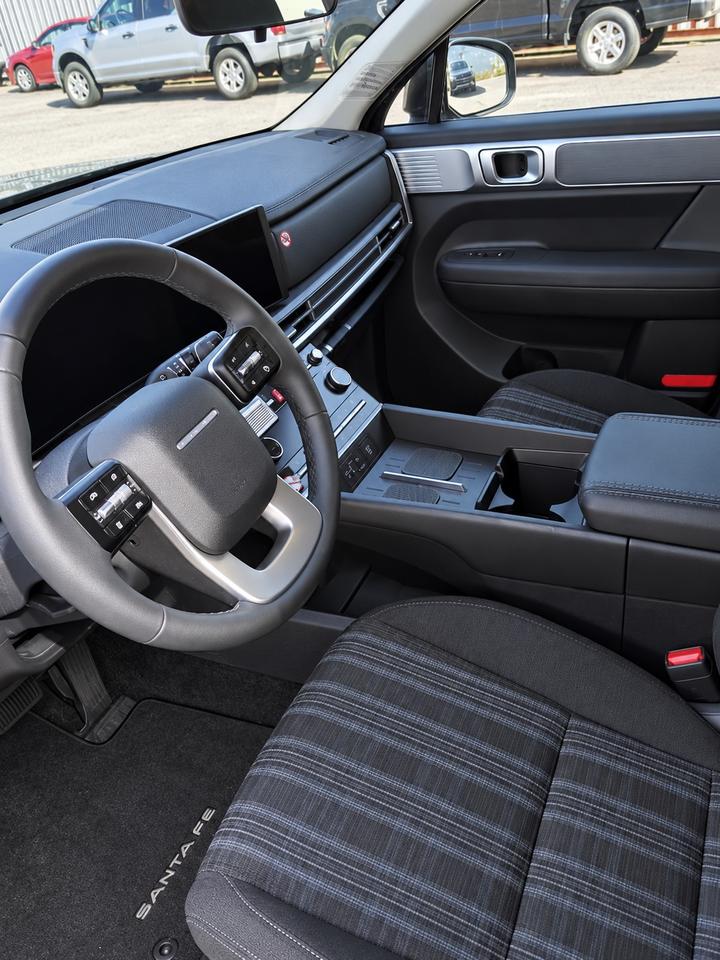 2026 Hyundai Santa Fe Hybrid SEL AWD Photo