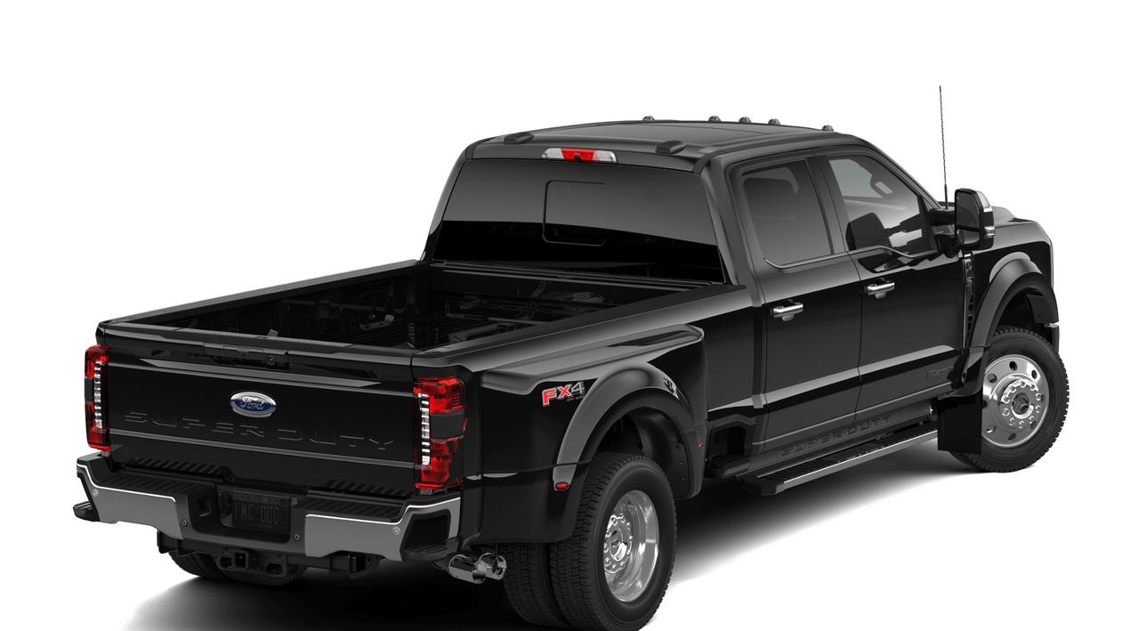 2026 Ford F-450 Super Duty DRW Lariat Photo2
